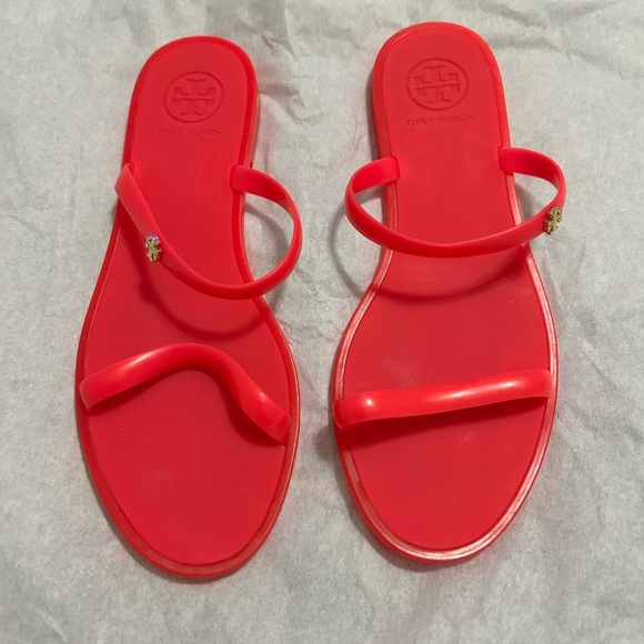 Tory Burch Women's PINK JELLY SANDALS - Picture 2 of 9